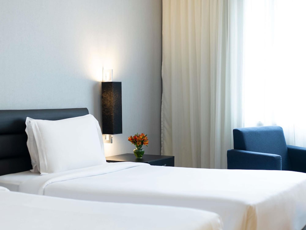 Habitación Superior con camas individuales del hotel Grand Mercure São Paulo Vila Olímpia. Foto 22