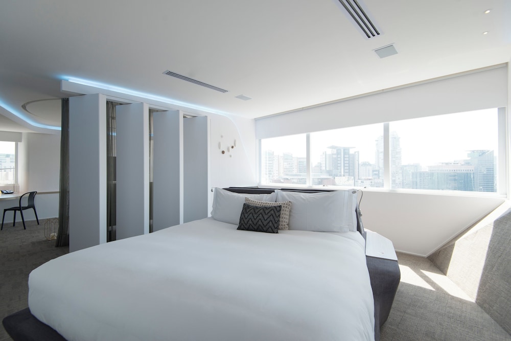 Habitación Deluxe, 1 cama de matrimonio grande, bañera del hotel Pullman São Paulo Vila Olímpia. Foto 6