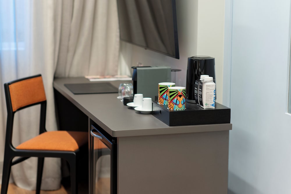 Suite familiar, 1 cama de matrimonio grande, bañera del hotel Pullman São Paulo Vila Olímpia. Foto 1