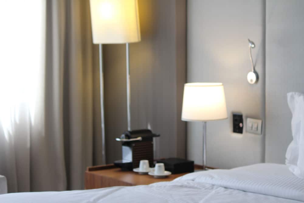 Habitación Deluxe, 1 cama de matrimonio, bañera del hotel Pullman São Paulo Vila Olímpia. Foto 7