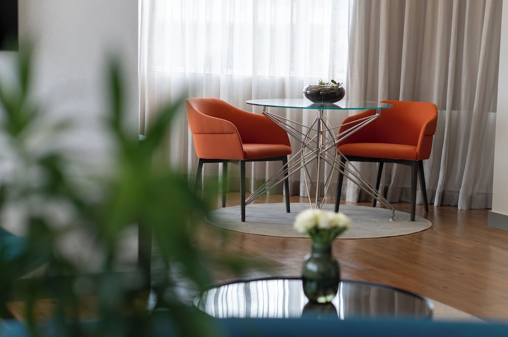 Suite presidencial, 1 cama de matrimonio grande, bañera del hotel Pullman São Paulo Vila Olímpia. Foto 14