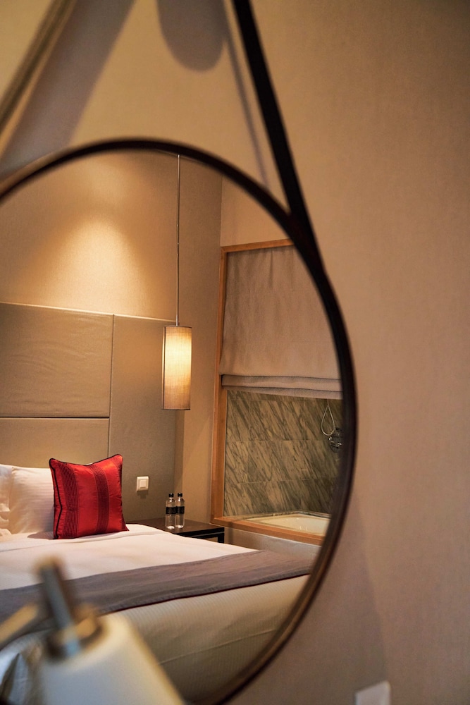 Habitación Premier del hotel Carlton Hotel Singapore. Foto 1