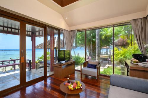 Grand Royal Suite Beachfront del hotel Chaweng Regent Beach Resort. Foto 2