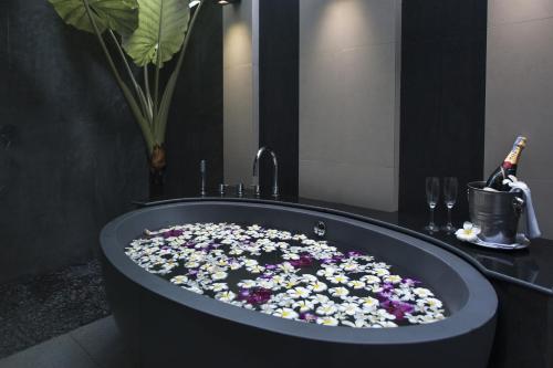 Deluxe Regency with Pool View del hotel Chaweng Regent Beach Resort. Foto 3