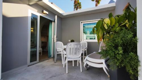 Bungalow Estándar del hotel Canary Garden Club. Foto 1