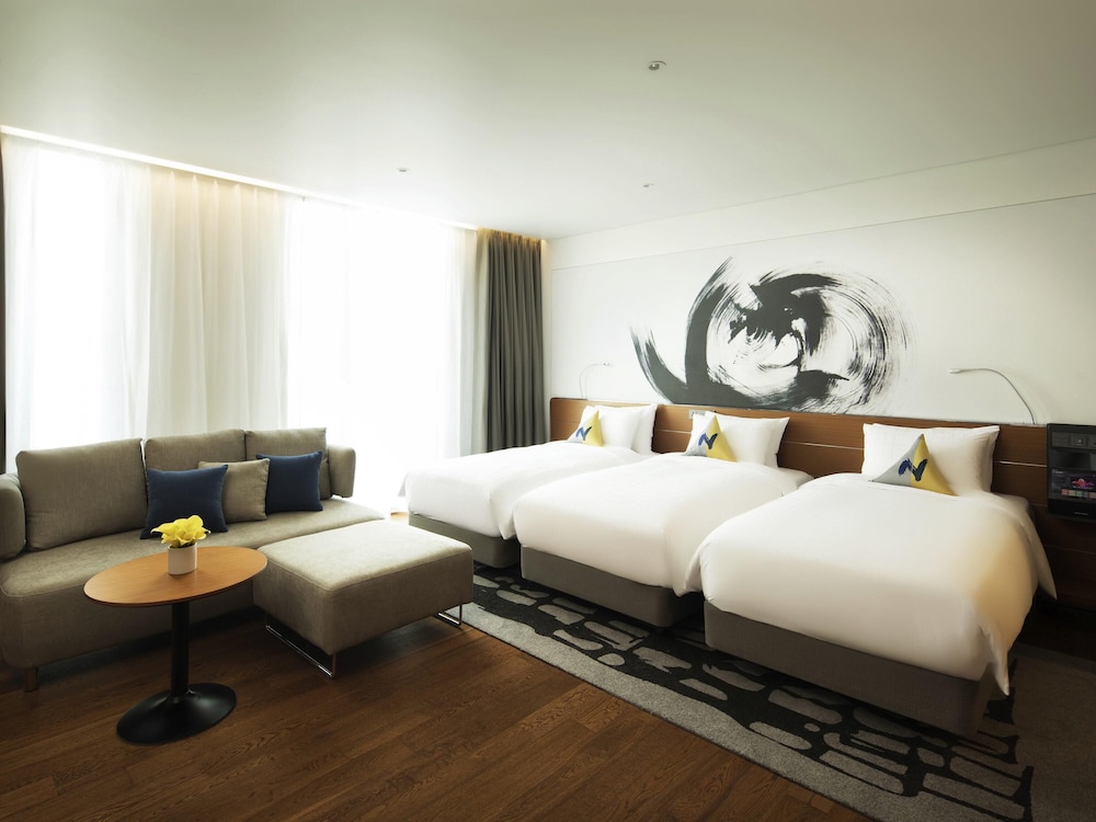 Residencia Deluxe 1 Dormitorio - 3 camas individuales del hotel Novotel Ambassador Seoul Dongdaemun Hotels and Residences