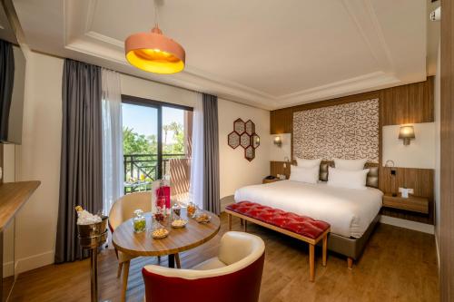 Suite Junior del hotel Barceló Palmeraie Oasis Resort. Foto 4