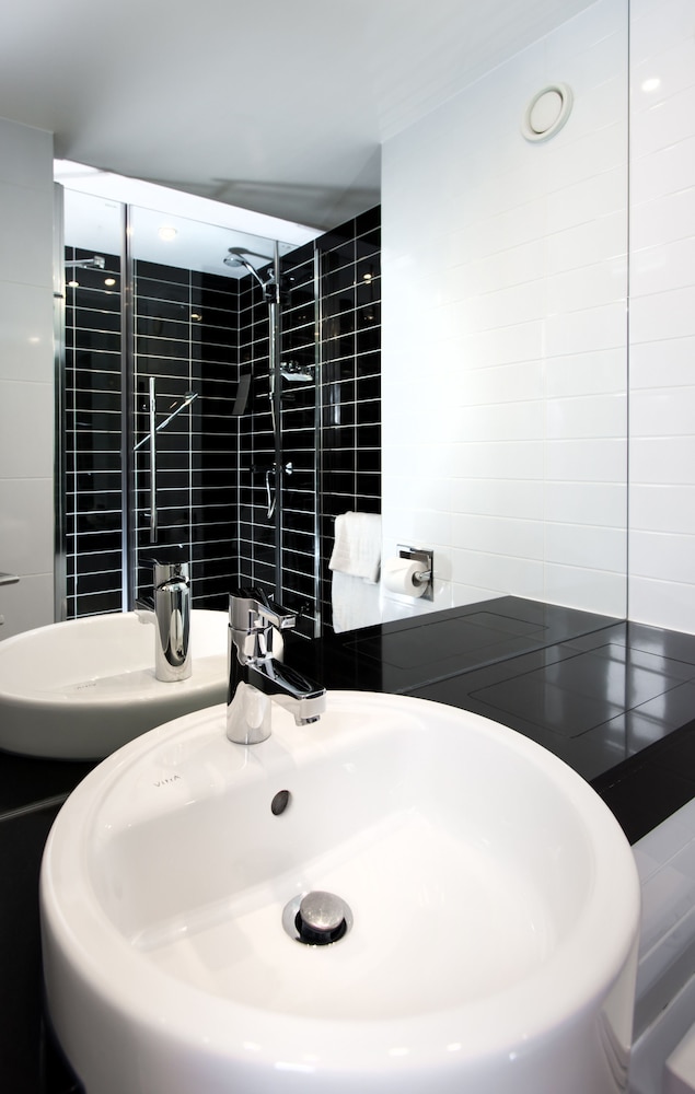 Habitación estándar, 2 camas individuales del hotel Holiday Inn Express London - Wimbledon South, An Ihg. Foto 6
