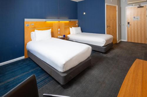 Habitación Twin Estándar - Adaptada del hotel Holiday Inn Express Stevenage, An Ihg. Foto 7