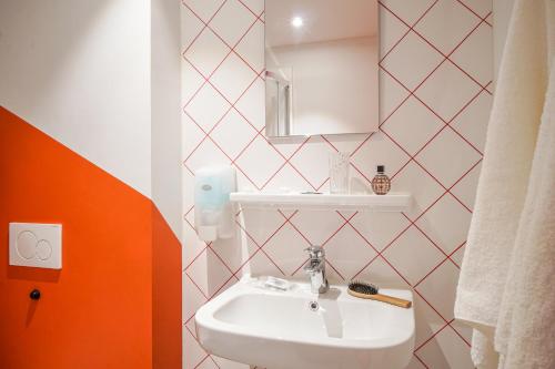 Habitación Doble con baño privado - 2 camas del hotel Via Amsterdam