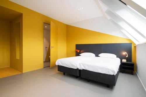 Habitación Doble Deluxe - 1 o 2 camas del hotel Via Amsterdam. Foto 8