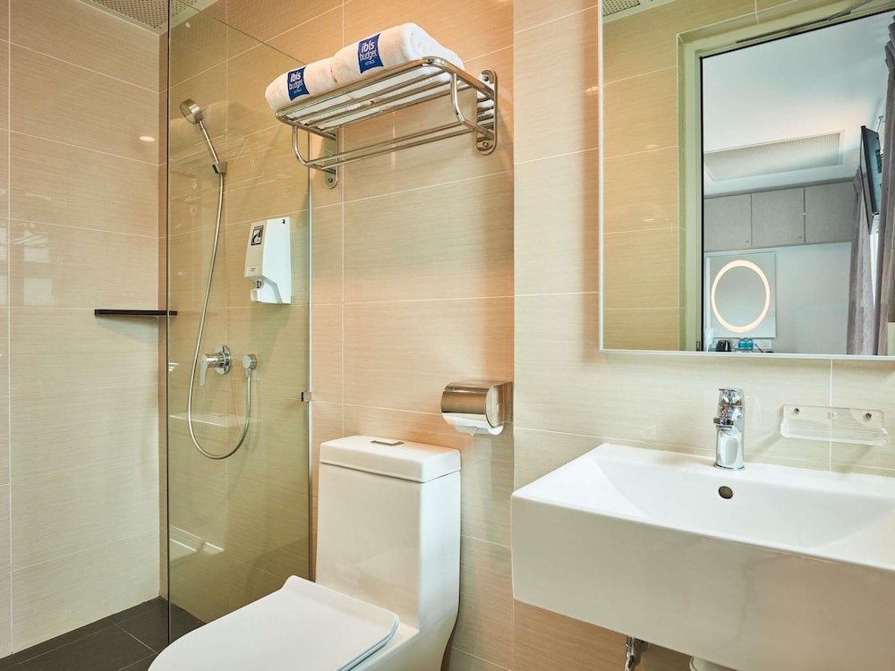 Habitación doble 1 Cama doble del hotel Ibis Budget Singapore Selegie. Foto 6