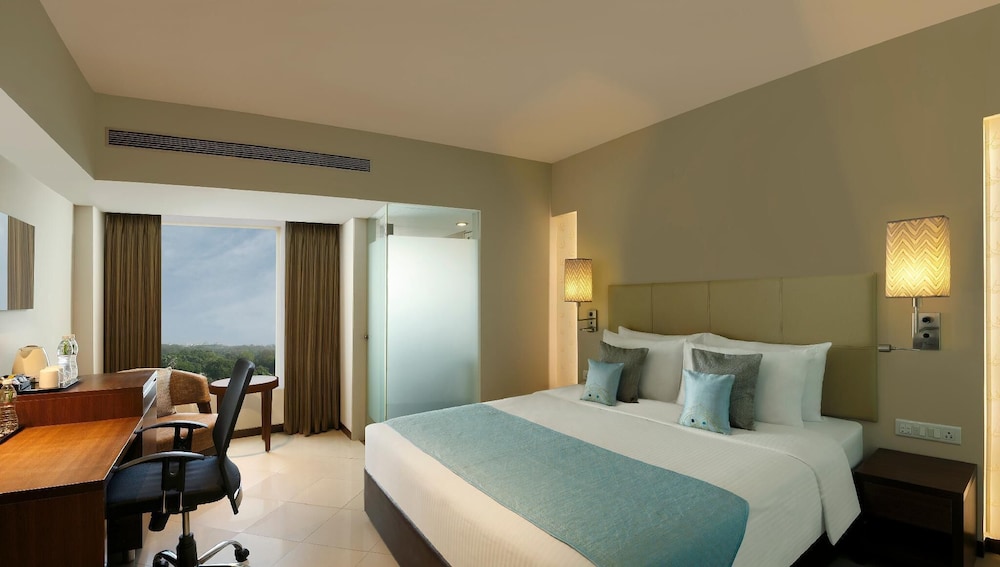 Habitación Deluxe con 1 cama doble del hotel Grand Mercure Vadodara Surya Palace