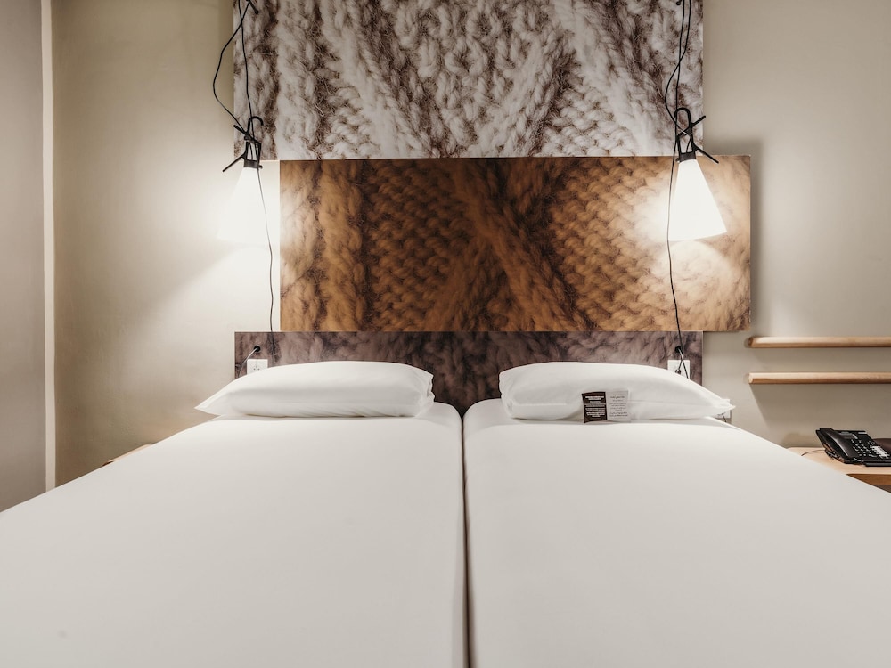 Habitación Sweet de ibis con camas individuales del hotel Ibis Mohammedia