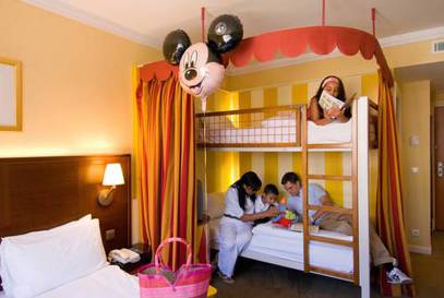 Habitaciones Comunicadas Familiares del hotel Grand Magic Hotel Marne La Vallée