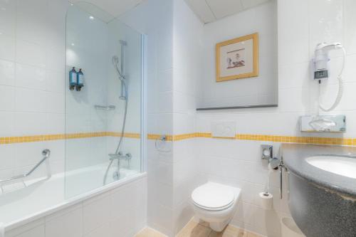 Family Suite (Up to 6) del hotel Grand Magic Hotel Marne La Vallée. Foto 3