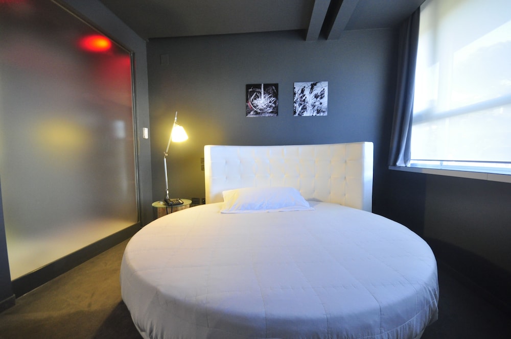 Habitación Deluxe del hotel Italiana Hotels Florence. Foto 2