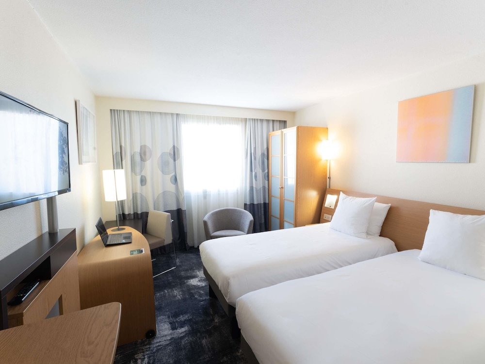 Habitación doble Superior 1 Cama king Accesible Accesible (discapacidad auditiva) del hotel Novotel Centre Nantes Bord De Loire