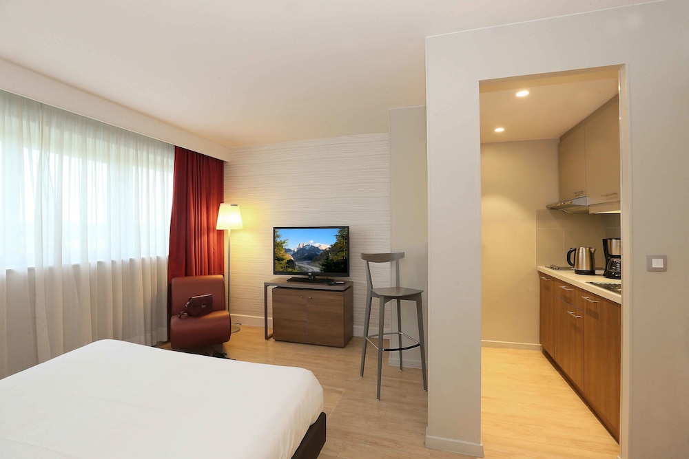 Estudio, 1 cama doble (Large) del hotel Adagio Original Thoiry Geneve. Foto 2
