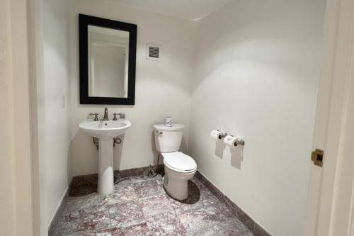Habitación Presidencial + 5 $ en tragaperras y 10 $ en mesas de juego GRATIS del hotel Oyo and Casino Las Vegas. Foto 7