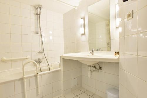 Habitación Doble Superior del hotel Mycontinental Bucuresti Gara De Nord. Foto 6