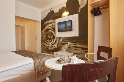 Habitación Doble Superior del hotel Mycontinental Bucuresti Gara De Nord. Foto 8