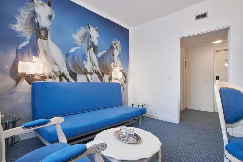 Suite Familiar del hotel Mycontinental Bucuresti Gara De Nord. Foto 2