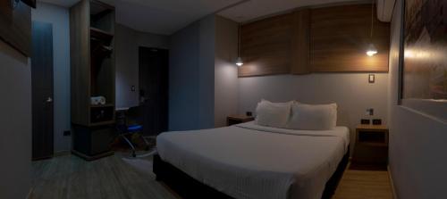 Habitación Doble sin ventanas del hotel The Blue Hotel