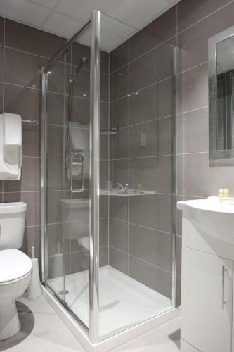Habitación Individual con baño privado del hotel Kensington Gardens. Foto 4