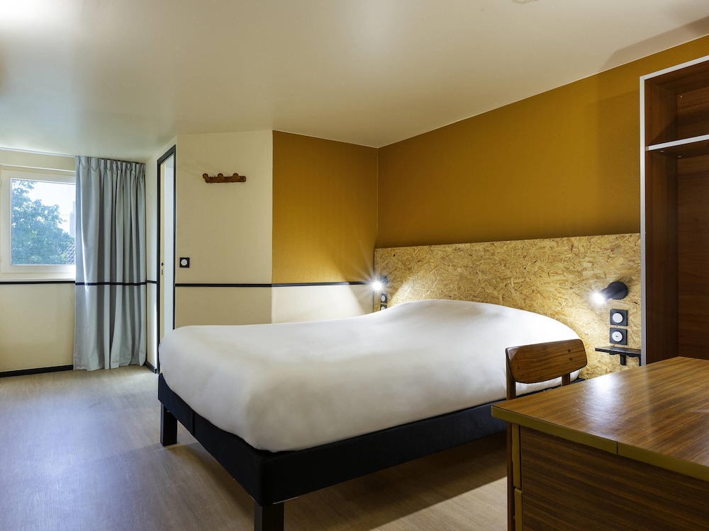 Habitación Pop con 1 cama doble del hotel Greet Villeneuve La Garenne. Foto 8