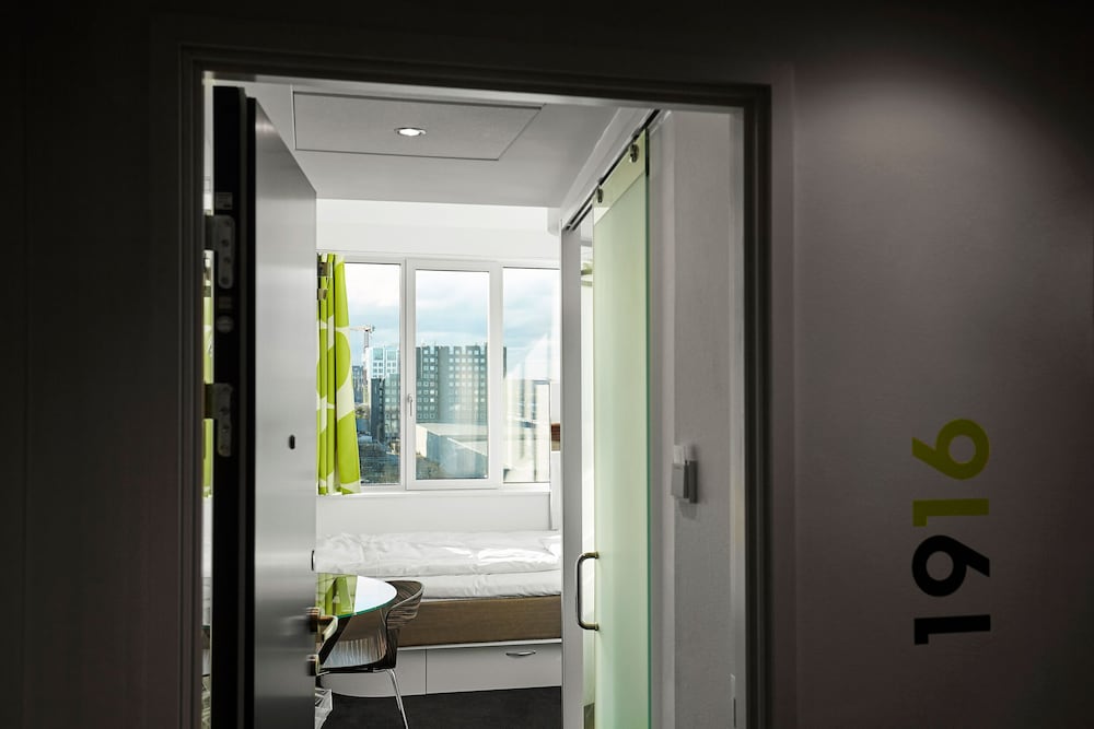 Wakeup Family Room Non Refundable del hotel Wakeup Copenhagen Bernstorffsgade. Foto 4