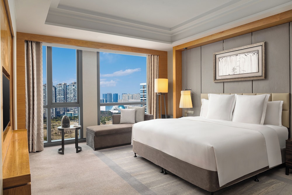 Suite Deluxe, 1 cama de matrimonio grande del hotel Pullman Haining