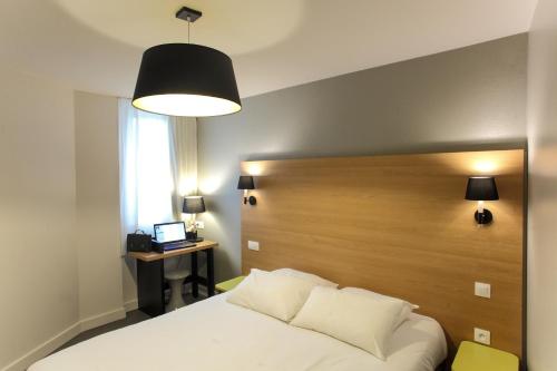Habitación Doble Privilege del hotel Reseda. Foto 3