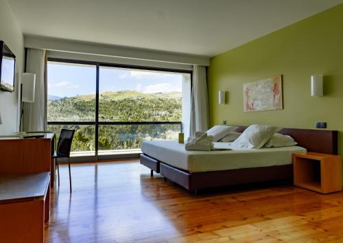 Habitación Doble con vistas a la montaña del hotel Monte Prado and Spa. Foto 3