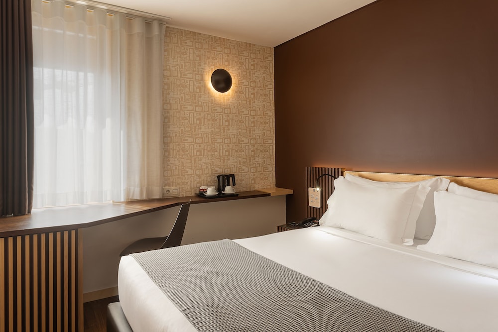 Habitación Confort con 2 camas individuales del hotel Hf Fénix Urban. Foto 4