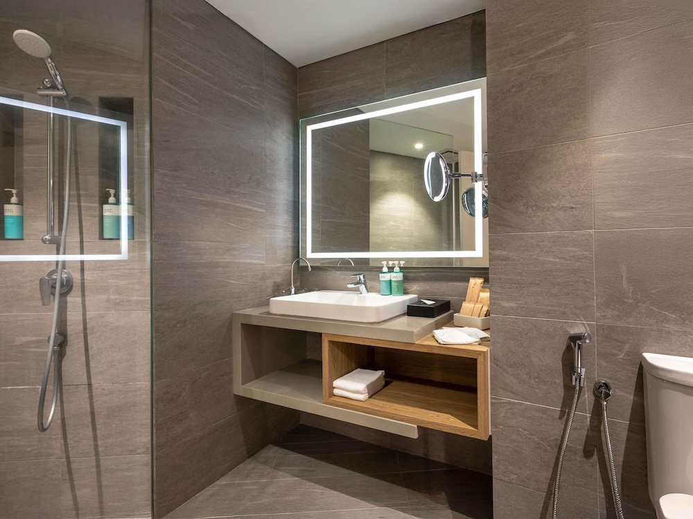 Habitación Ejecutiva con 1 Cama King del hotel Novotel Kuala Lumpur City Centre. Foto 7