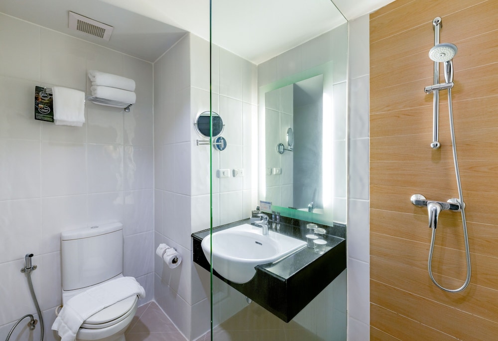 Habitación superior, 1 cama doble del hotel Novotel Phuket Resort - Sha Plus. Foto 10