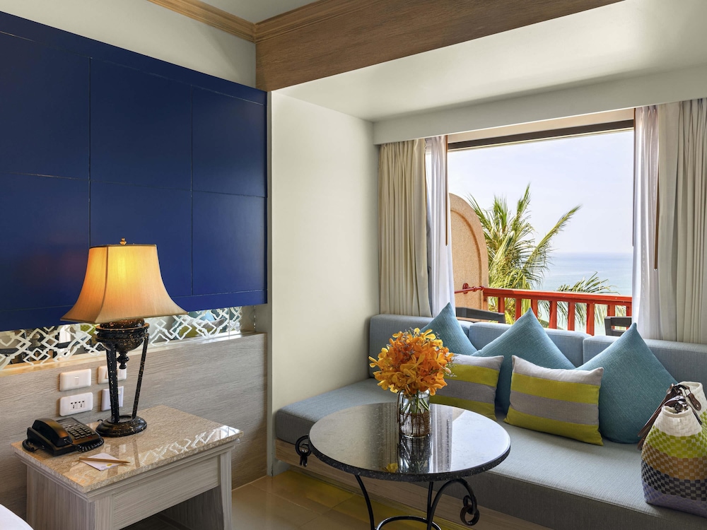 Habitación Deluxe con Vistas al Mar, 1 Cama Doble del hotel Novotel Phuket Resort - Sha Plus. Foto 4