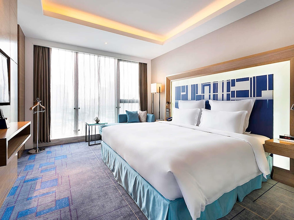 Suite Premier con 1 cama king size, Piso Premier del hotel Novotel Ningbo East