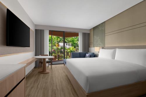 Habitación Premier - 1 cama extragrande del hotel Courtyard Marriott Phuket, Patong Beach Resort