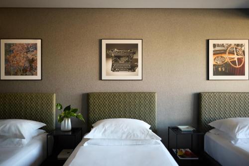 3 Single Classic Triple City View Room del hotel President. Foto 3