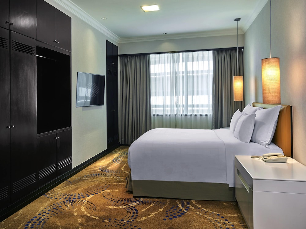 APARTAMENTO DE 3 DORMITORIOS, 2 CAMAS KING SIZE, 2 CAMAS INDIVIDUALES del hotel Pullman Kuala Lumpur City Centre and Residences. Foto 1