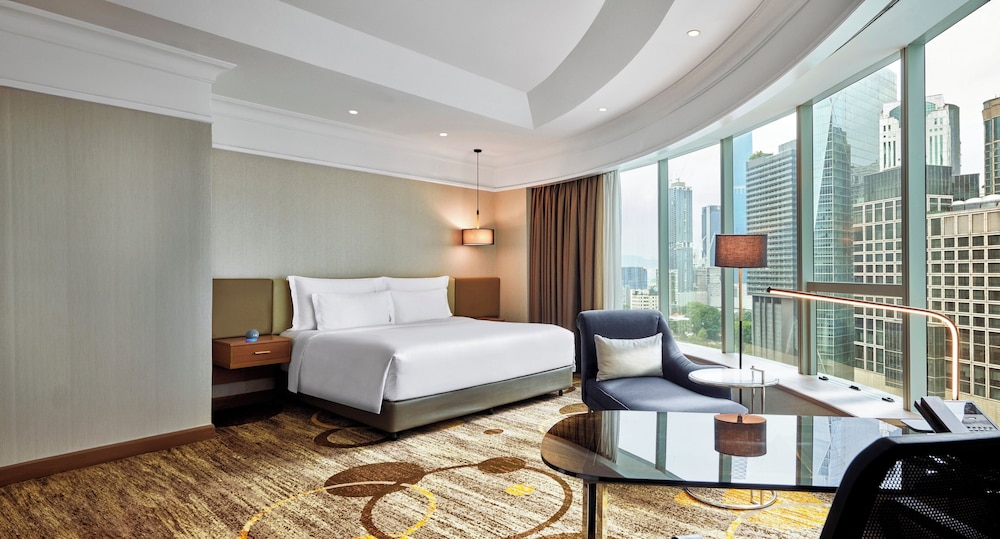 HABITACIÓN PRESTIGE, 1 CAMA KING SIZE del hotel Pullman Kuala Lumpur City Centre and Residences. Foto 1
