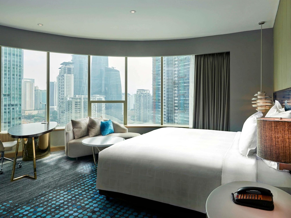 SUITE CLUB, ACCESO AL SALÓN CLUB, 1 CAMA KING SIZE del hotel Pullman Kuala Lumpur City Centre and Residences