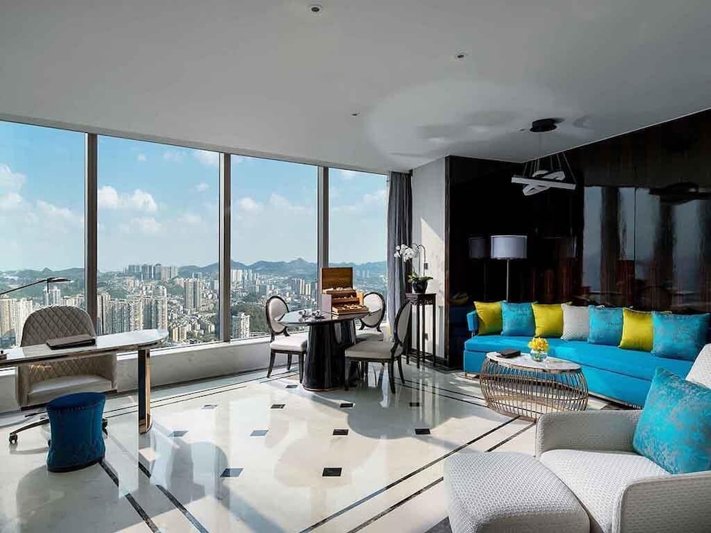 SUITE PRESTIGE, Club Millésime, 1 Cama King Size, Vistas al Río del hotel Sofitel Guiyang Hunter. Foto 1