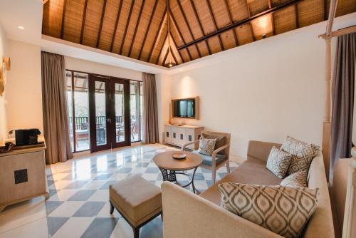 Presidential Suite with Daily Afternoon Tea and Club Lounge Access del hotel Ramayana Suites and Resort - Chse Certified. Foto 1