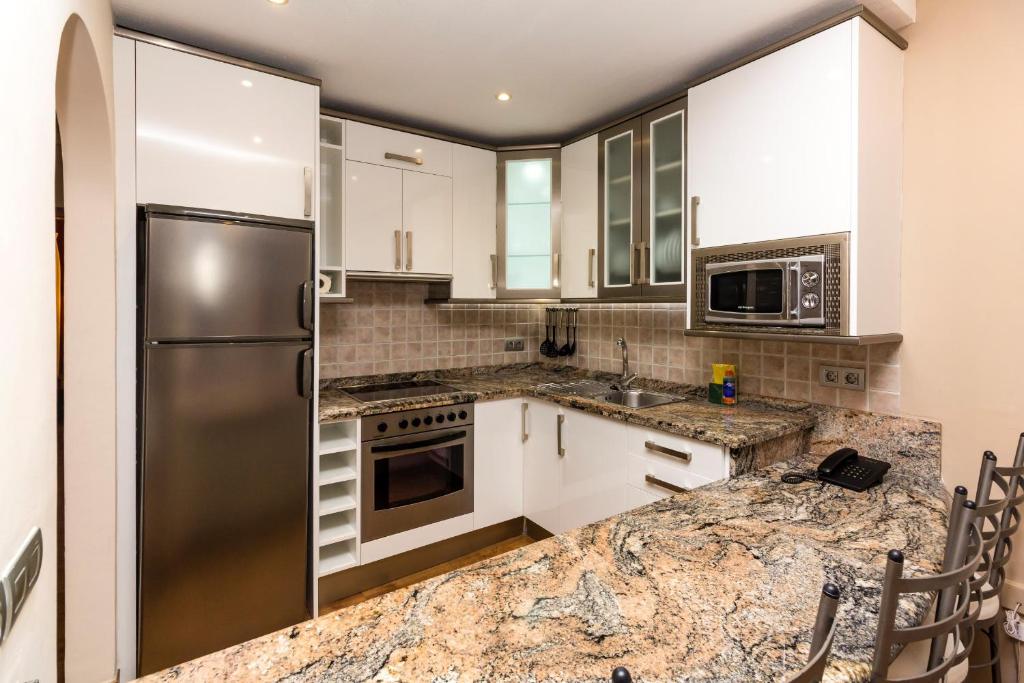 Apartamento 1 habitación Vista Mar o Piscina del hotel Regency Torviscas Apartments Suites. Foto 3