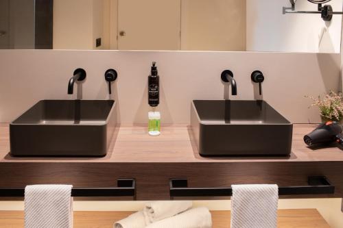 Habitación Doble Deluxe - 1 o 2 camas del hotel Barcelona Airport. Foto 6