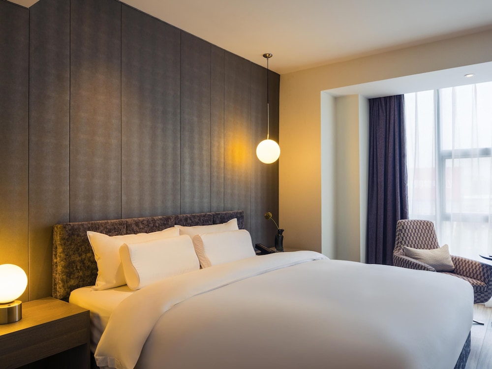 Habitación Estándar con una Cama King Size del hotel Mercure Shanghai Hongqiao South