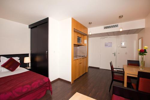 Estudio (2 personas) del hotel Residhome Val d'Europe. Foto 2